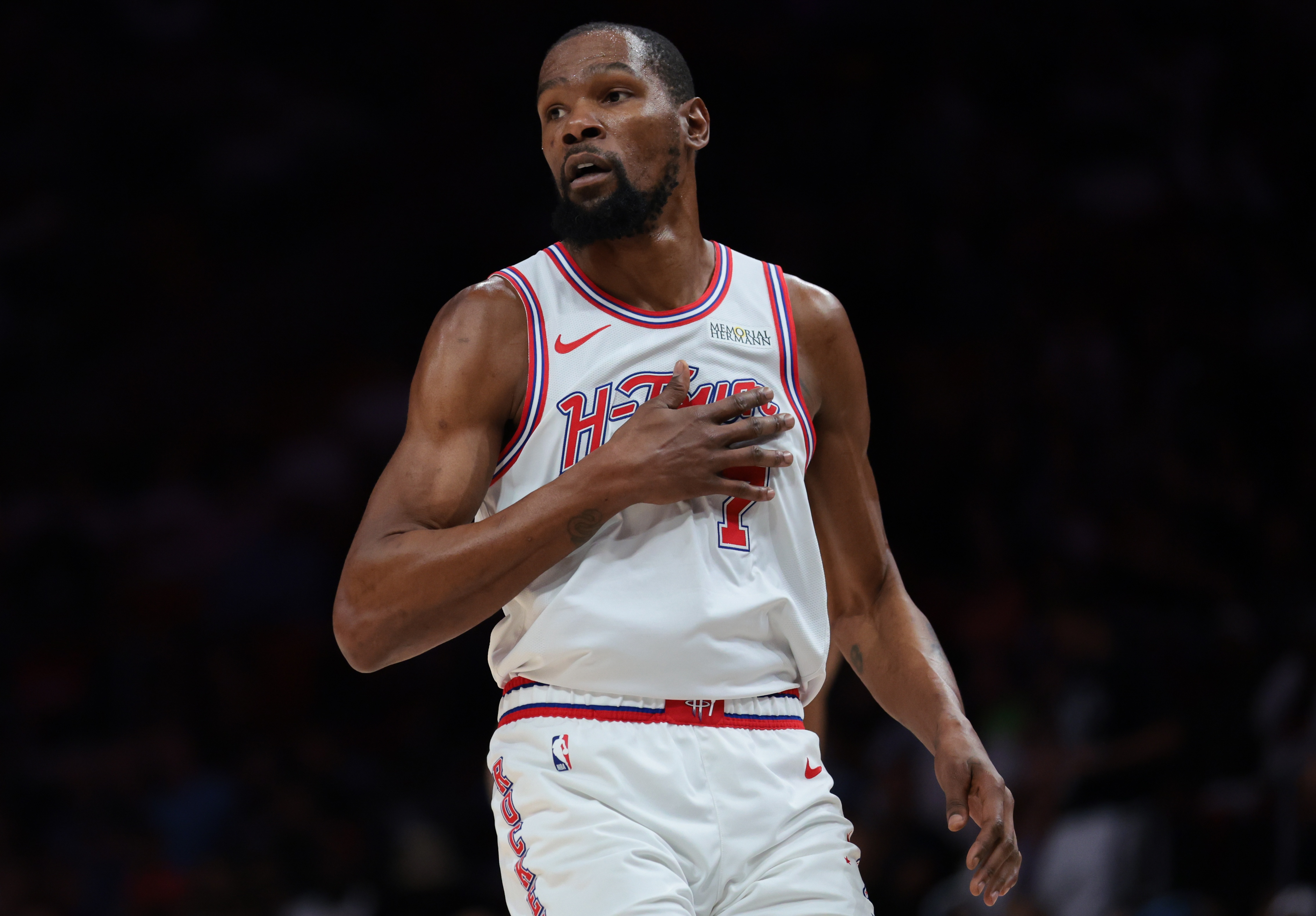 世界杯分组机制-杜兰特：今天防守非常出色 迫使对手陷入阵地进攻&amp;勉强投篮